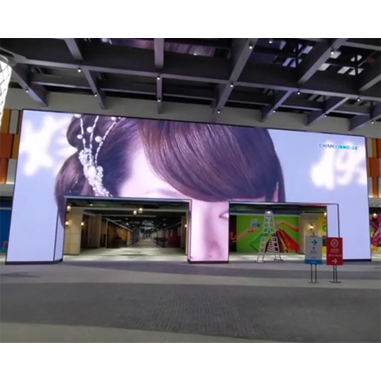 P3购物商场入口LED门头异形全彩显示大屏幕